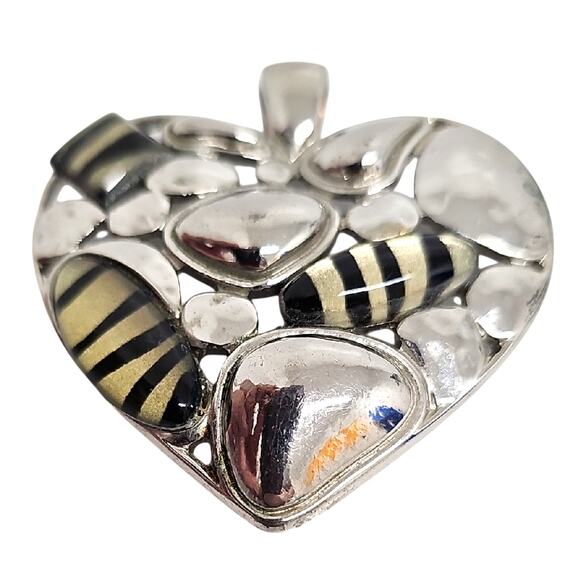 Beautiful Silverplate w/Black and Gold Striped Hammered Metal Heart Pendant 2" - Picture 5 of 5